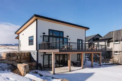 Image de Angler's Landing - Lakehouse Retreat with Stunning Panoramic Views