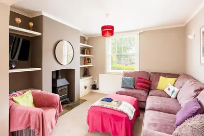 Image de Pass the keys |  Historic 2 Bed in Tiddington