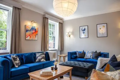 Image de Brandnew | Big 6-Bedroom House in Derby Sleeps 15