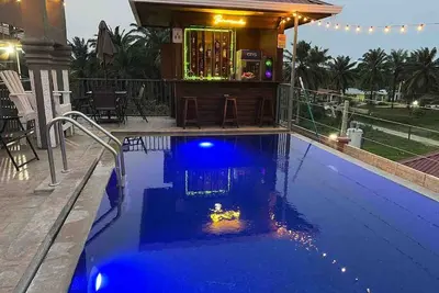 Image de Charming hotel with 2 bedrooms and WiFi, Ac in Tela