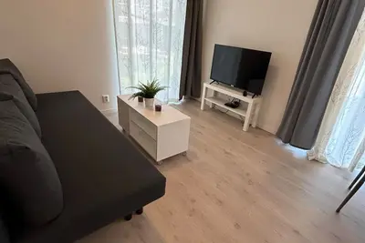 Image de Lisas apartment - privat 1 bed room and 1 living room w/ sofa bed + big windows