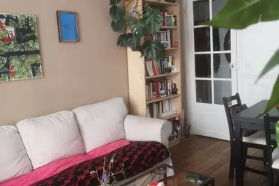 Image de In the heart of a lively district, Wi-Fi, shops, parks and transport nearby.