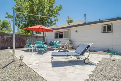 Image de Fruita Finds: Your Cozy Base Near Local Attractions