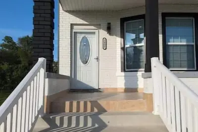 Image de Oasis on Quiet Street