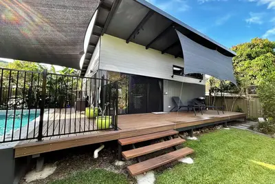 Image de Garden Retreat with Pool - fully detached Studio