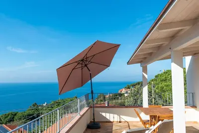 Image de Maison de vacances 'L' Elicriso' avec vue sur la mer, Wi-Fi et climatisation