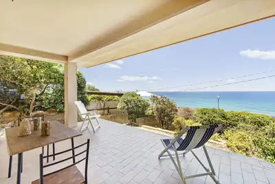 Image de Maison de vacances 'Aventino Gutturu' avec vue sur la mer, terrasse privée et jardin privé