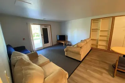 Image de Apartment near many locations.