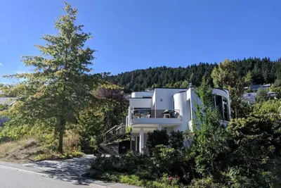Image de White Diamond Luxury Home & Apt, Views a plenty!