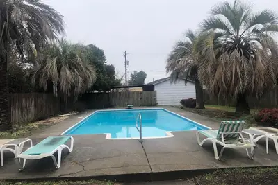 Image de Charming house close to Airport, The Masters Tournament