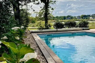 Image de Maison de vacances au calme avec piscine