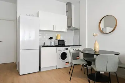 Image de Appartement confortable 1 chambre Ale14ba