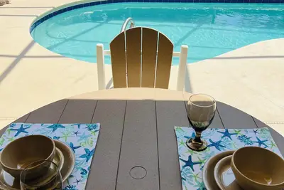 Image de Villa with 4 bedrooms 3 bath, near Theme Parks, with free Resort Amenities