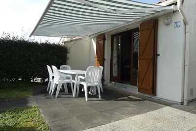 Image de Maison avec Piscine et Wifi à Notre-Dame-de-Monts - 5 pers.