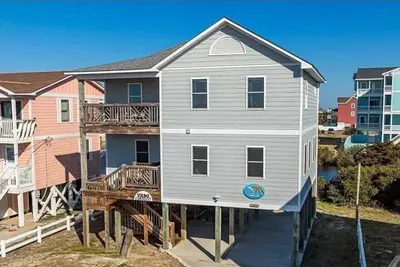 Image de Waves Away. Ocean Side cozy 4-bedroom house in tranquil Rodanthe