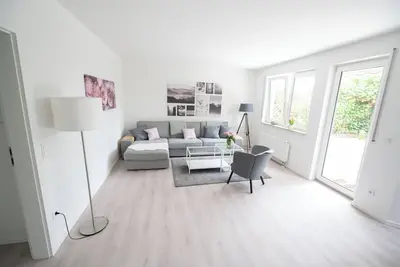 Image de Moderne Ferienwohnung mit Terrasse am Teutoburger Wald. Haustierfreundlich!