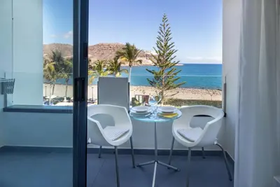 Image de Beachfront Playa del Cura 3 by VillaGranCanaria
