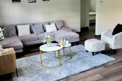 Image de Cozy 2-bedroom & 1. 5 Baths  apartment in enchanting Baltimore with WiFi, Ac