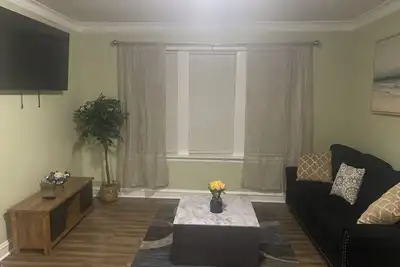 Image de Charming 2-bedroom apartment in awesome Chicago with WiFi, Ac