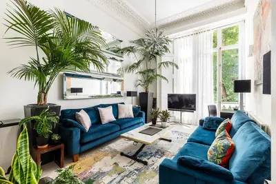 Image de Classic Victorian Flat with Terrace