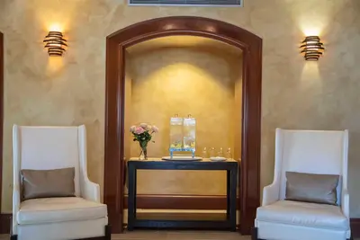 Image de Coconut Grove Condo, sleep 4 across from bay