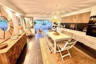 Beach front apartment in Saint Martin