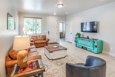 Image de Walk to Flagstaff Urban Trails System: Cozy Home