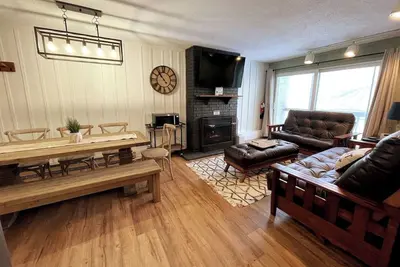 Image de Ski home trail, condo 3 mins to mountain/lifts