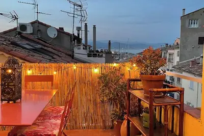 Image de 06m - Vieil Antibes, beau duplex terrasse vue mer