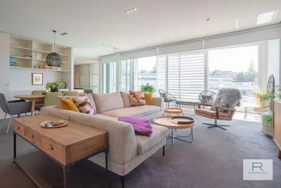 Image de Fabulous Freemans Bay Apartment|by Furnished Rentals