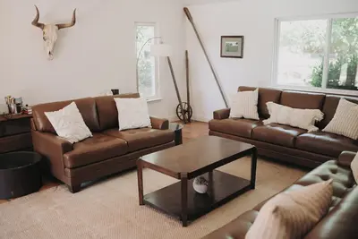 Image de Wine Lovers Retreat Amidst Shenandoah Valley with Pool