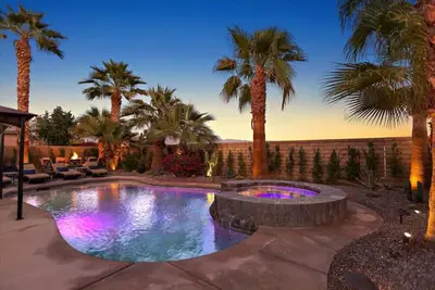 Image de Twin Homes with Pool Game Room 7 Beds