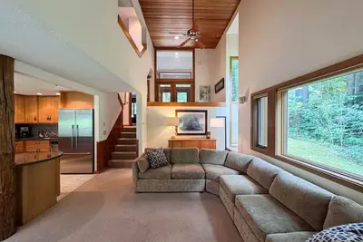 Image de Mountainside Retreat @ Attitash | Pool, Hiking