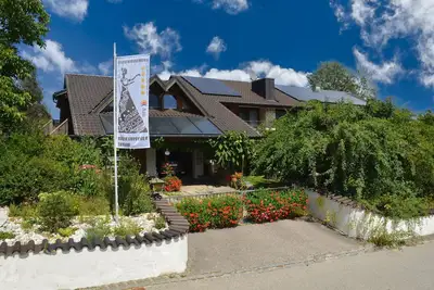 Image de Appartement \"Fewo Eitermoser Afrikanischer Traum\" avec terrasse privée, jardin privé et Wi-Fi