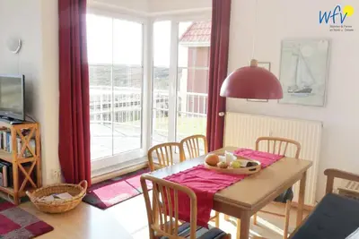 Image de North Sea vacation with large south-facing balcony!