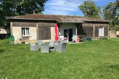 Image de Homerez - Studio charmant à Poligny de 80 m² avec vue sur jardin