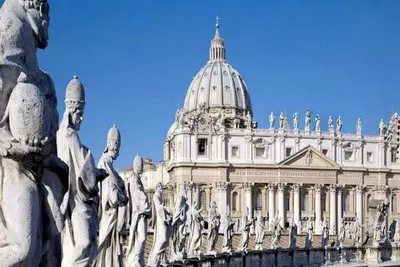 Image de A Blend of Historical Elegance and Modern Comfort