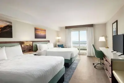 Image de Relaxing stay steps from the beach