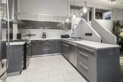 Image de World Cup! Entire Home! Book Now! Dates Available! 10 Mins from Toronto Stadium!