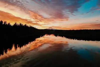 Image de Lakefront | Mt. View | Hot Tub| King Bed| Fire Pit