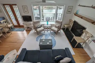 Image de Blue Lobster! 2-Br/1. 5 Ba with Heat, Ac, Deck and Seasonal Dock in Harpswell