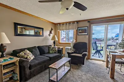 Image de Ml 222: The \"Triple Deuce\" Powder Peak Escape - Ballhooter Views