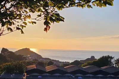Beautiful sea and countryside views just a few minutes walk from the harbour