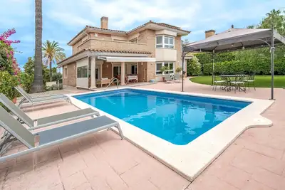 Image de Superbe maison de 5 chambres à Reus
