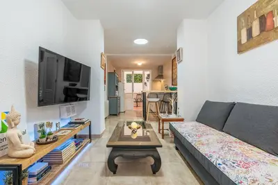Appartement très central avec patio et fibre optique