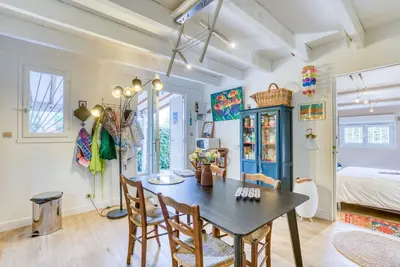 Image de Maison Entre Mers Et Vignes avec piscine partagée