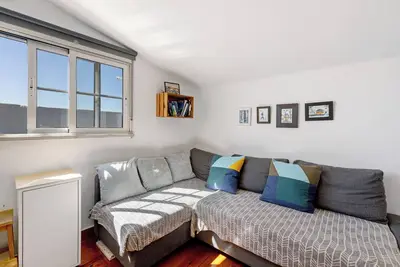 Image de Appartement 'Alfama Flat 5 By Insighthome' avec vue sur la mer, Wi-Fi et climatisation