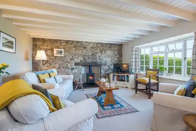 Image de Ty-Gwartheg, Holiday Cottage Trefin, Sleeps 4, 2 bedrooms, bathrooms