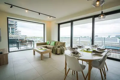 Image de Luxurious Oostende Apartment with Pool Access