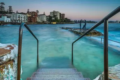 Image de Spacious Art Deco Apartment in the heart of Manly. Easy walk to Beach and Ferry